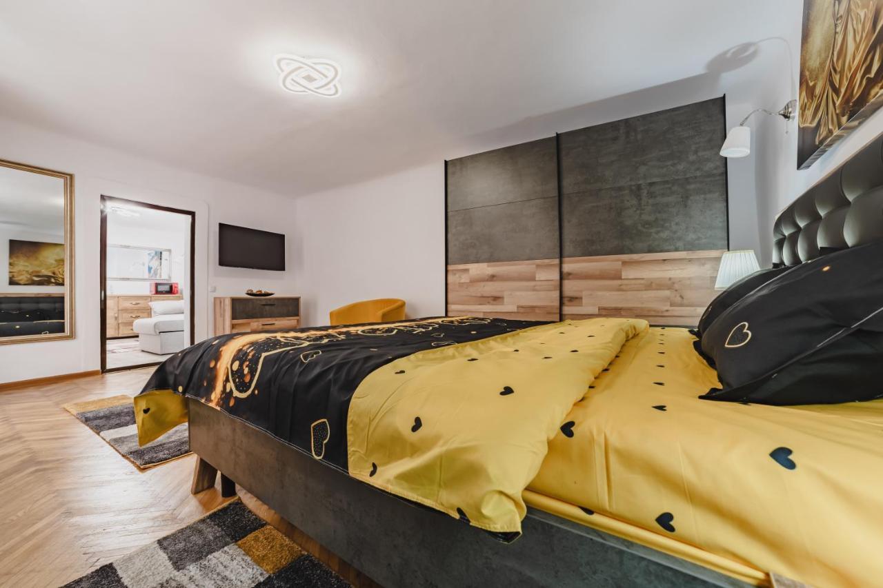 Apartamento Republicii Premium Braşov Exterior foto